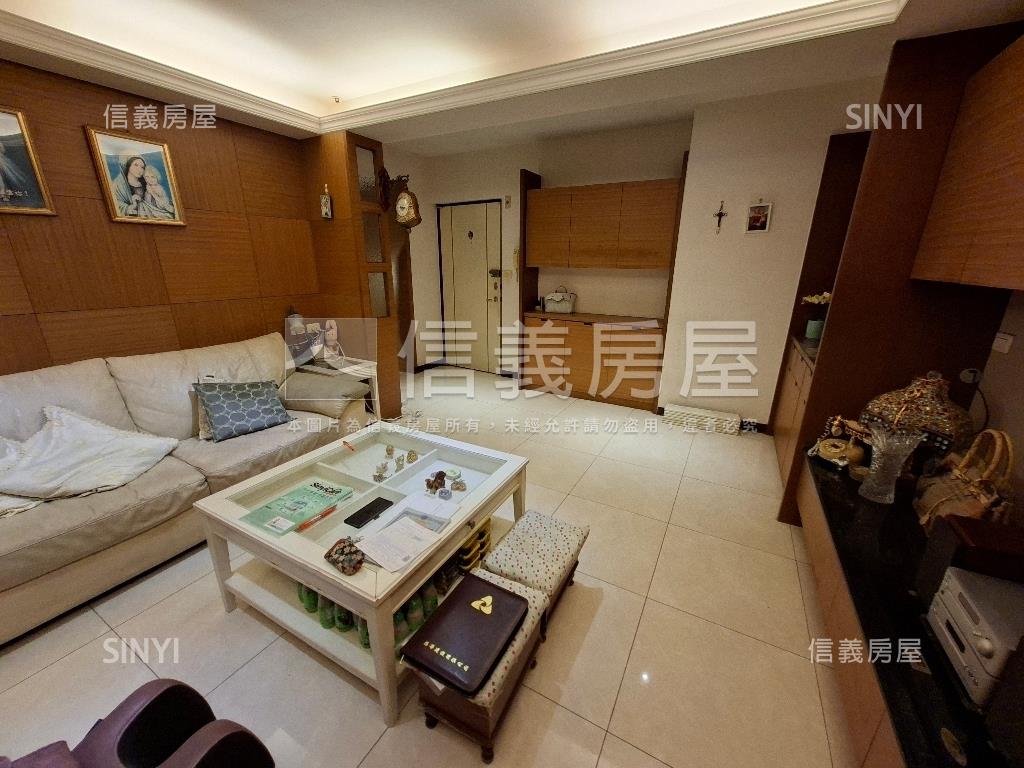 近捷運三重站★麗緻兩房房屋室內格局與周邊環境