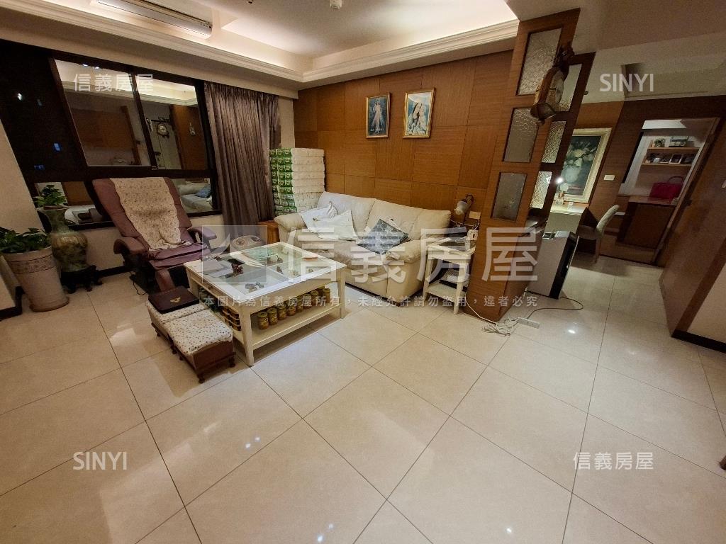 近捷運三重站★麗緻兩房房屋室內格局與周邊環境