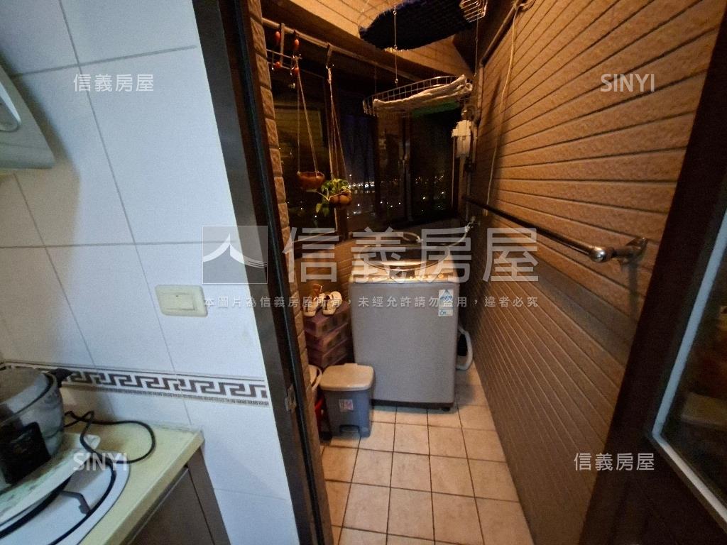 近捷運三重站★麗緻兩房房屋室內格局與周邊環境