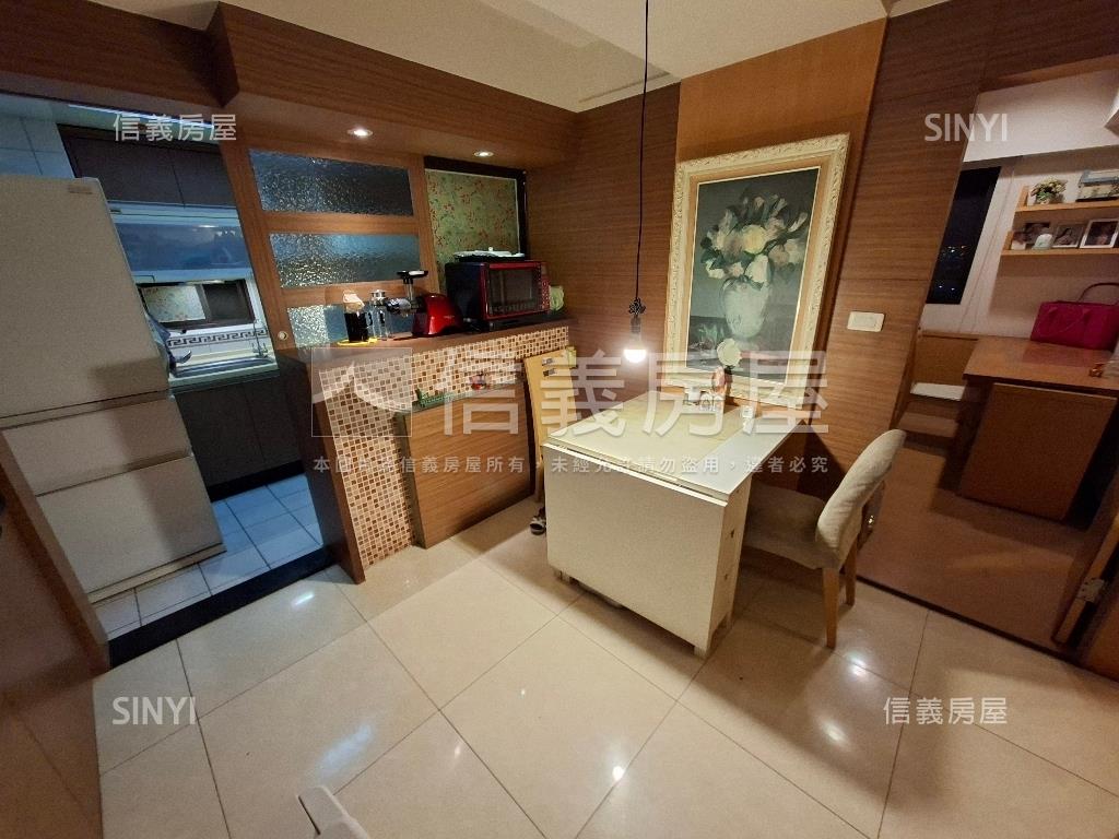 近捷運三重站★麗緻兩房房屋室內格局與周邊環境