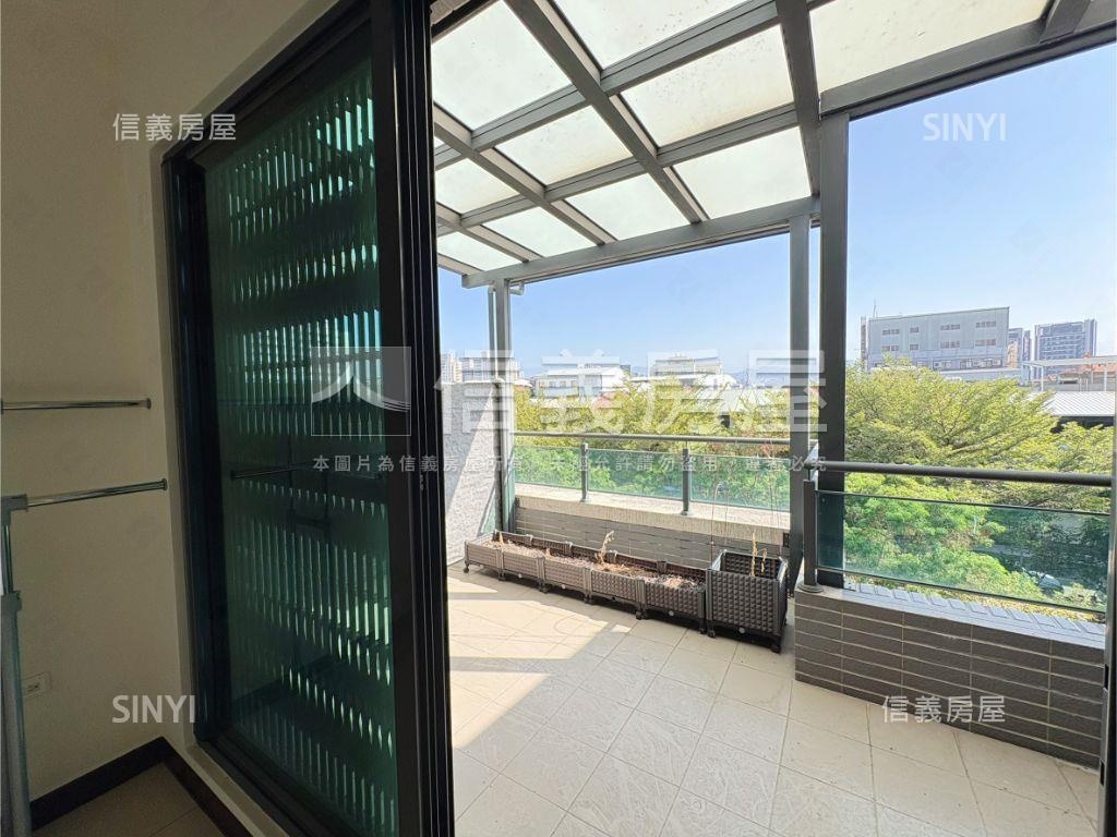 北區臨路豪墅，衛浴皆開窗房屋室內格局與周邊環境