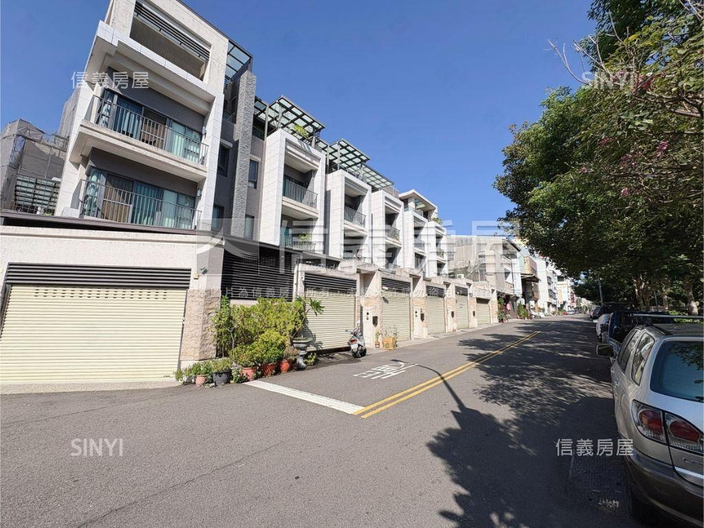 北區臨路豪墅，衛浴皆開窗房屋室內格局與周邊環境