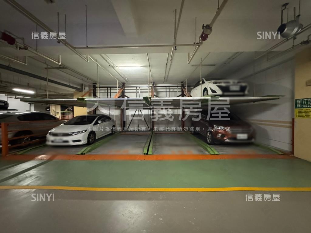 ＳＵＰＥＲＯＮＥ四房車位房屋室內格局與周邊環境