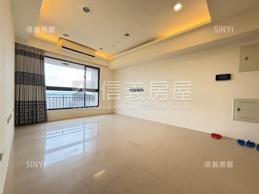 近６８春福三房平面車位房屋室內格局與周邊環境