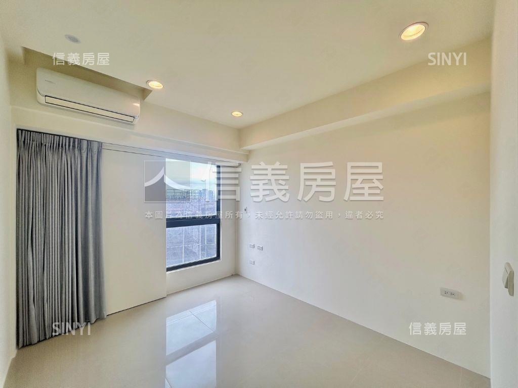 近６８春福三房平面車位房屋室內格局與周邊環境