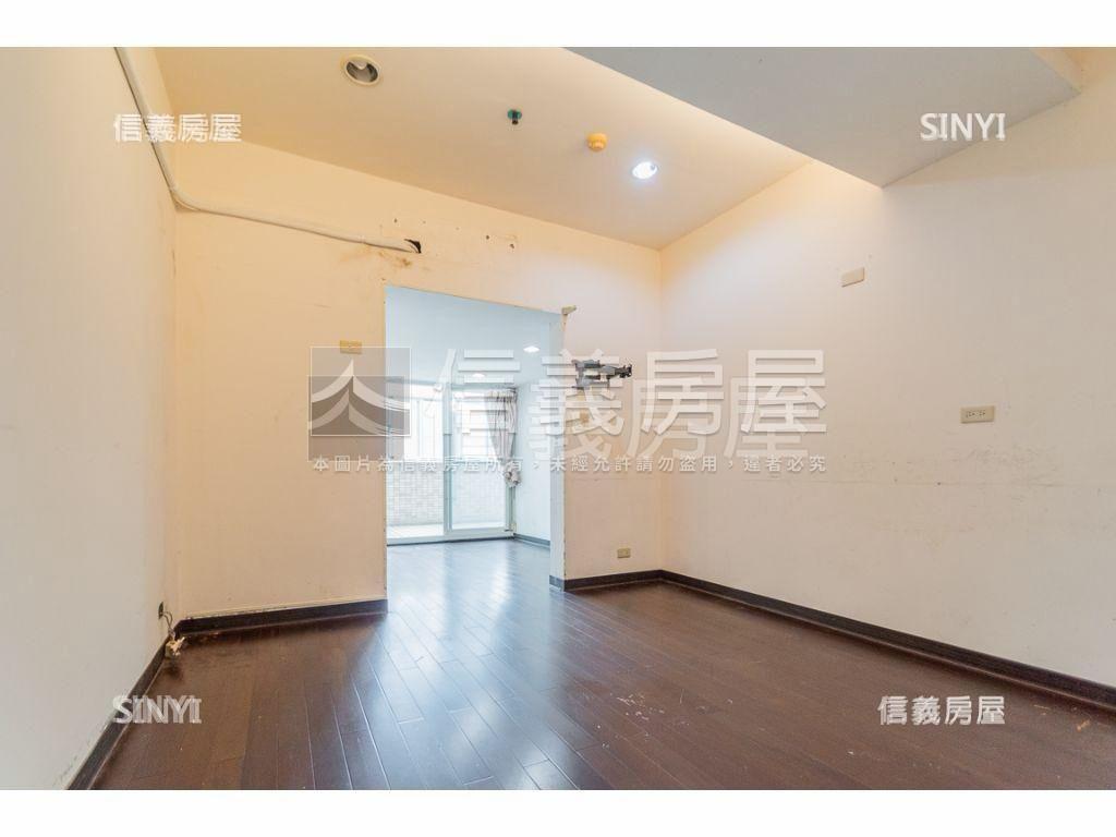 御座－捷運景觀沐光美邸房屋室內格局與周邊環境