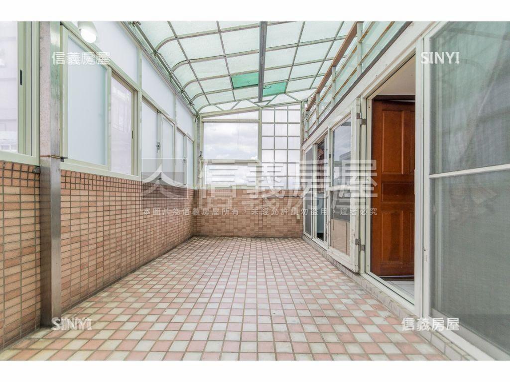 御座－捷運景觀沐光美邸房屋室內格局與周邊環境