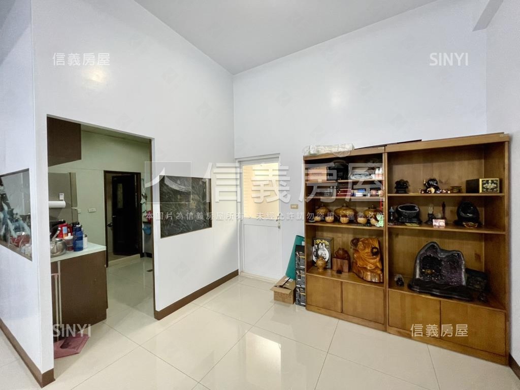 大地坪輕屋齡招財透天房屋室內格局與周邊環境
