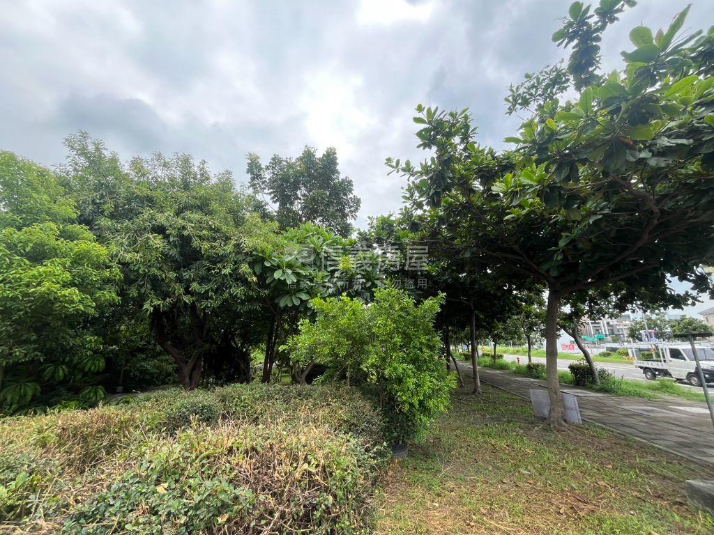 員林市公園旁宜居透天房屋室內格局與周邊環境