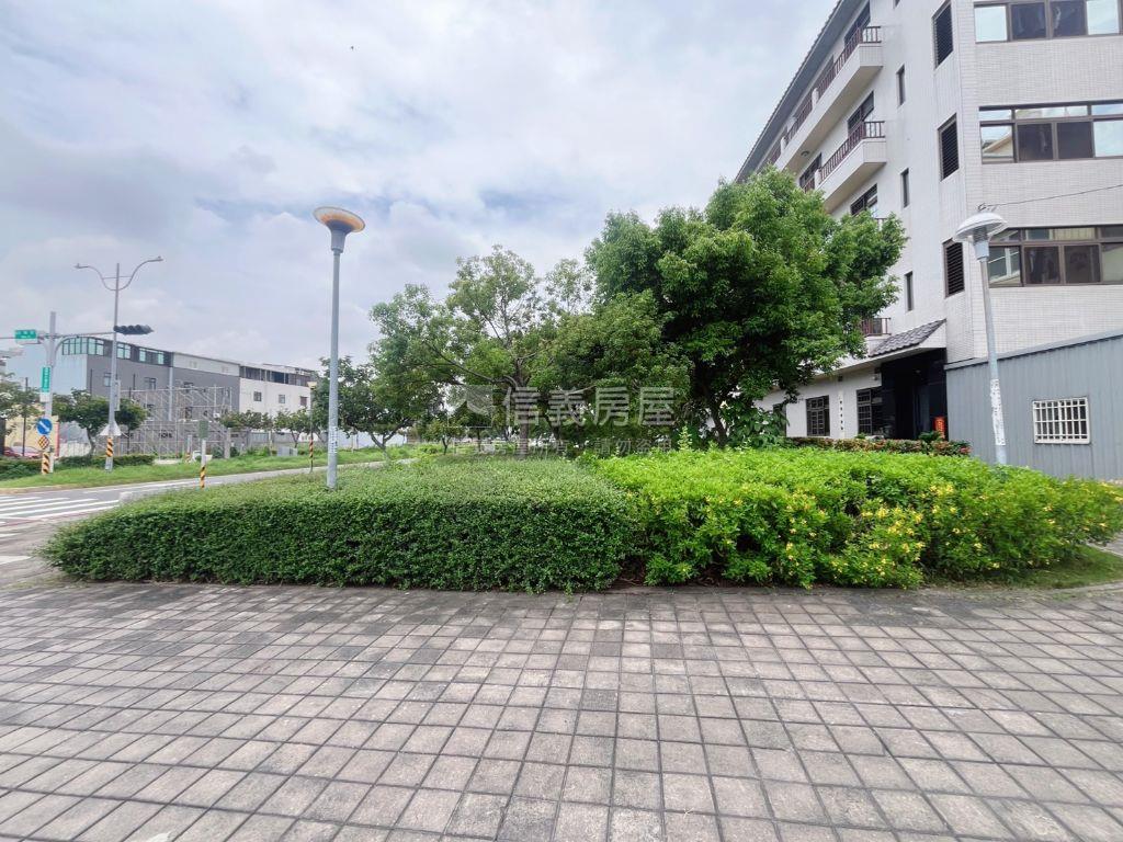 員林市公園旁宜居透天房屋室內格局與周邊環境