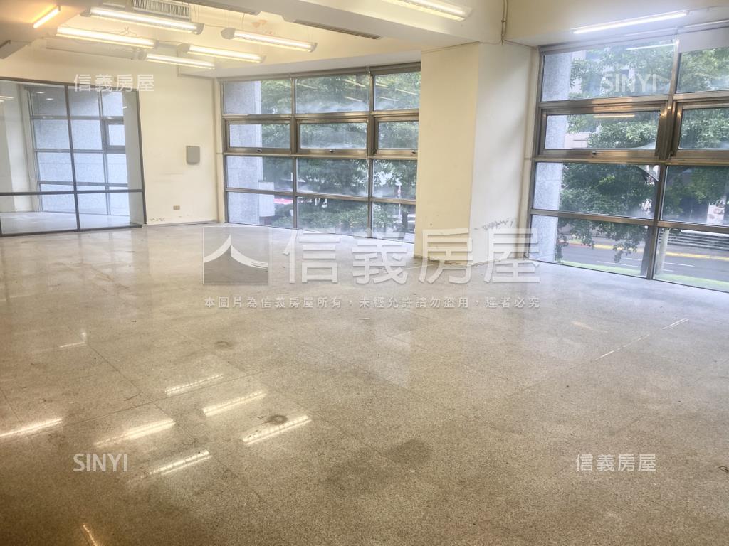 現代米羅大空間辦公室房屋室內格局與周邊環境