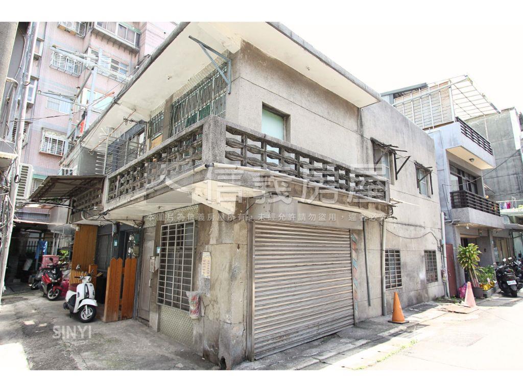 成功路邊間透天好停車房屋室內格局與周邊環境