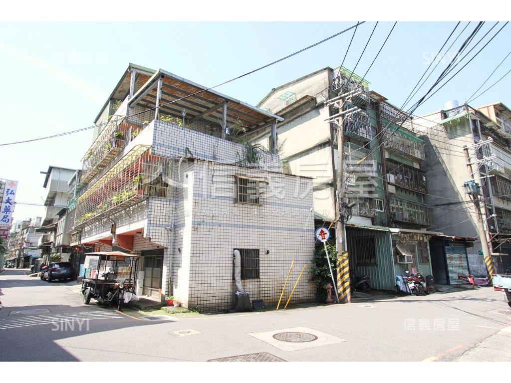 成功路邊間透天好停車房屋室內格局與周邊環境