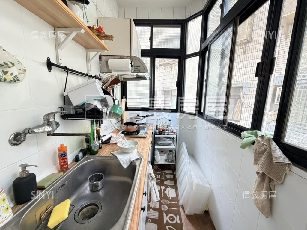 海德堡稀有美兩房平面車位房屋室內格局與周邊環境