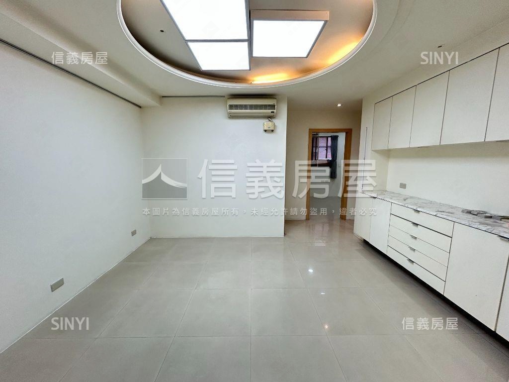 中央名家高樓邊間美四房房屋室內格局與周邊環境