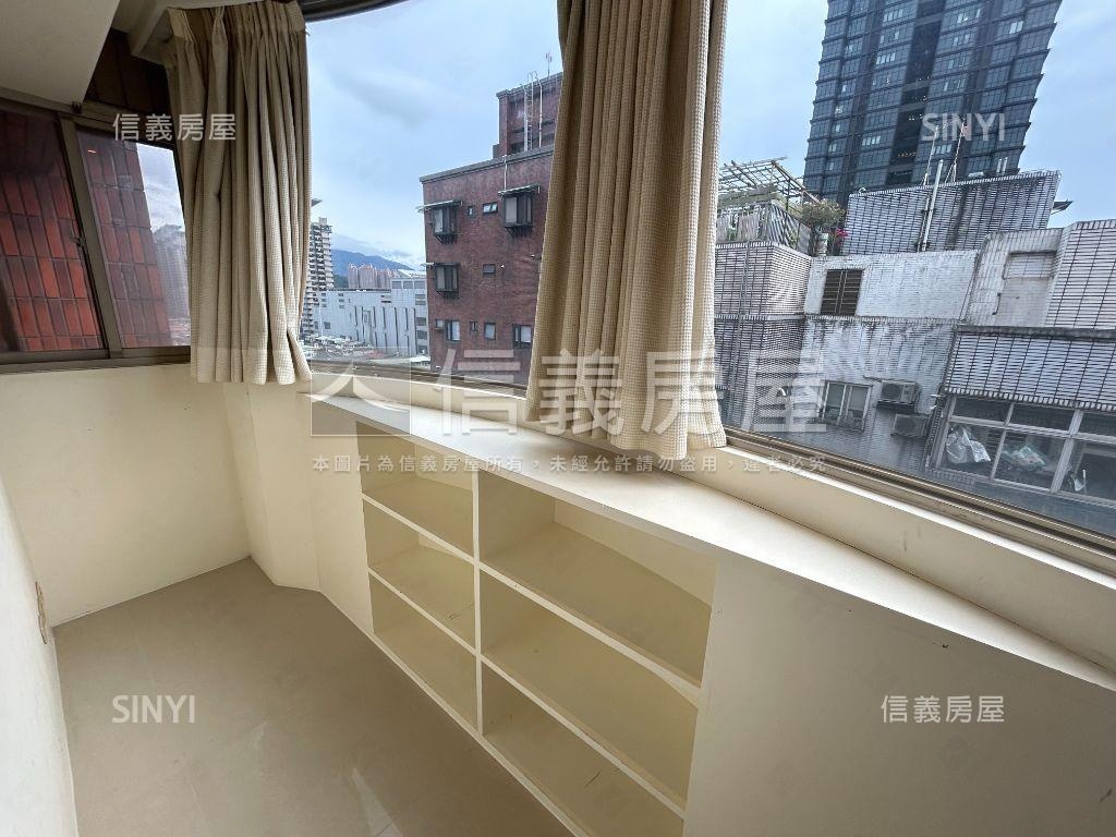 中央名家高樓邊間美四房房屋室內格局與周邊環境