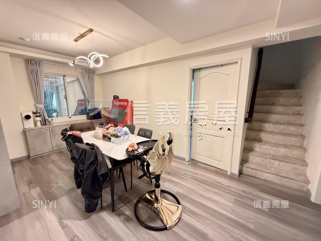 平鎮精裝✩樓中樓附車位房屋室內格局與周邊環境