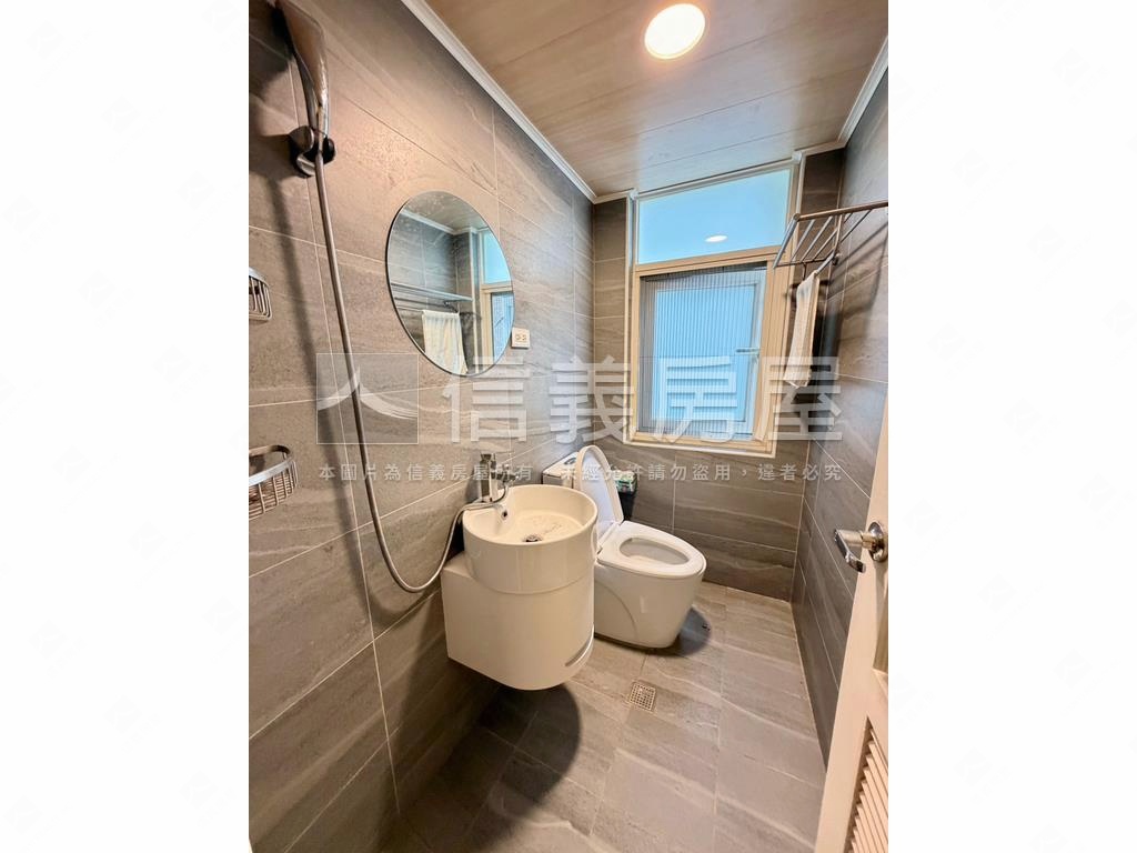 平鎮精裝✩樓中樓附車位房屋室內格局與周邊環境