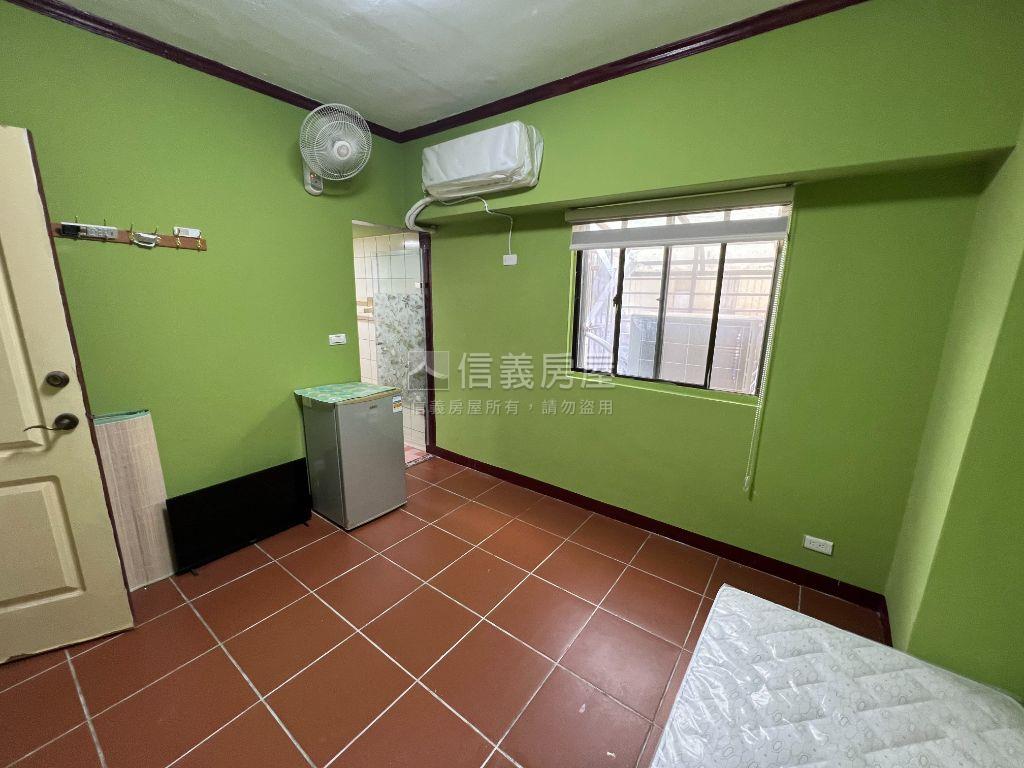 靜心雅舍美妝套房房屋室內格局與周邊環境