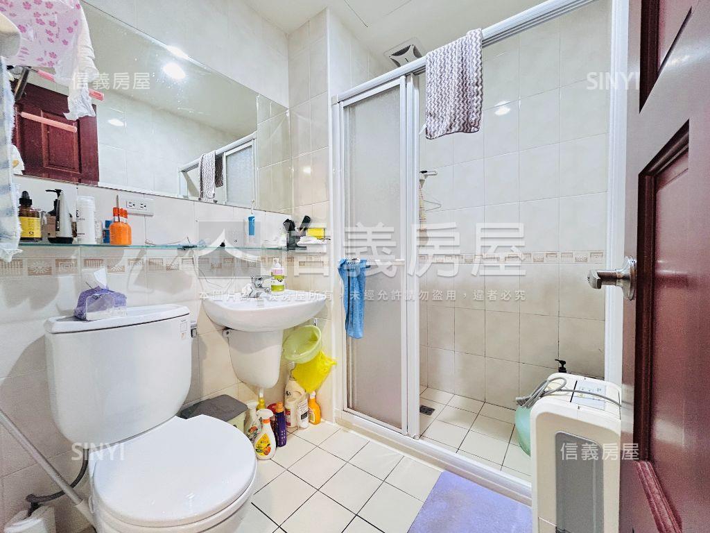 竹城大阪四房雙車位房屋室內格局與周邊環境