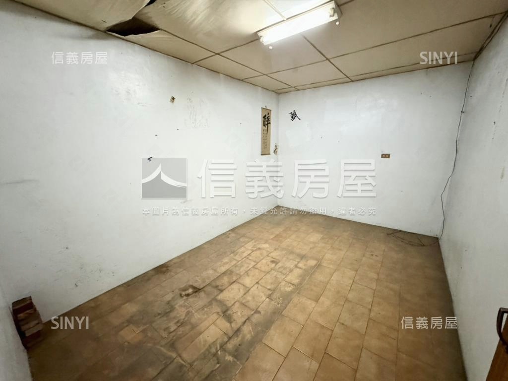 新民國小、自由市場巷透房屋室內格局與周邊環境