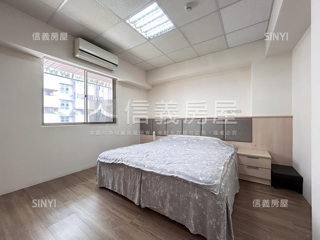 新和街電梯雙層大戶加車位房屋室內格局與周邊環境