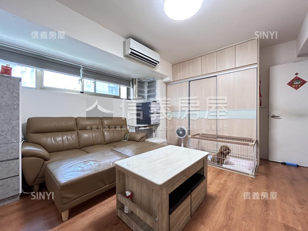 新和街電梯雙層大戶加車位房屋室內格局與周邊環境