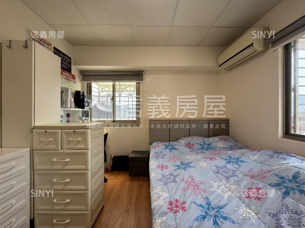 新和街電梯雙層大戶加車位房屋室內格局與周邊環境