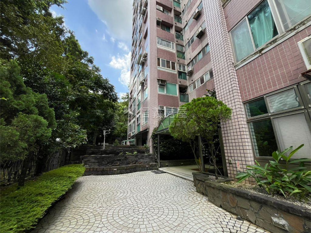 雅苑溫馨好宅房屋室內格局與周邊環境