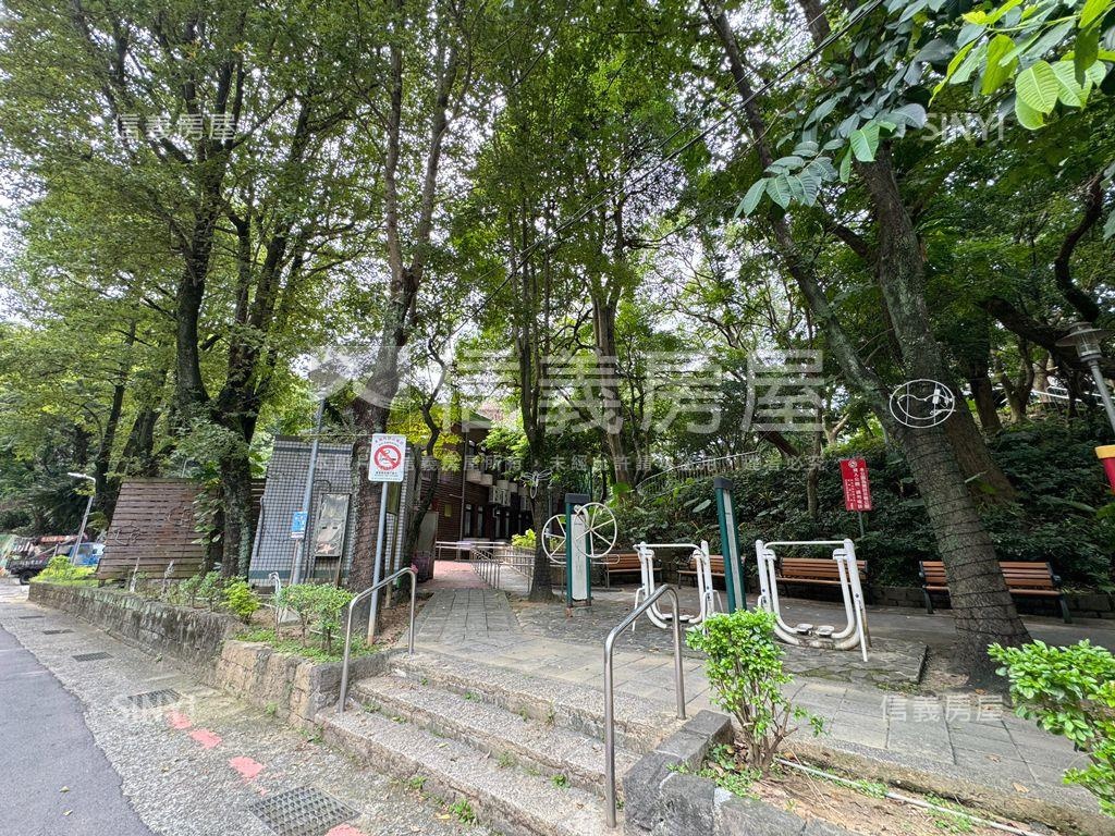 七張捷運小資美美屋房屋室內格局與周邊環境