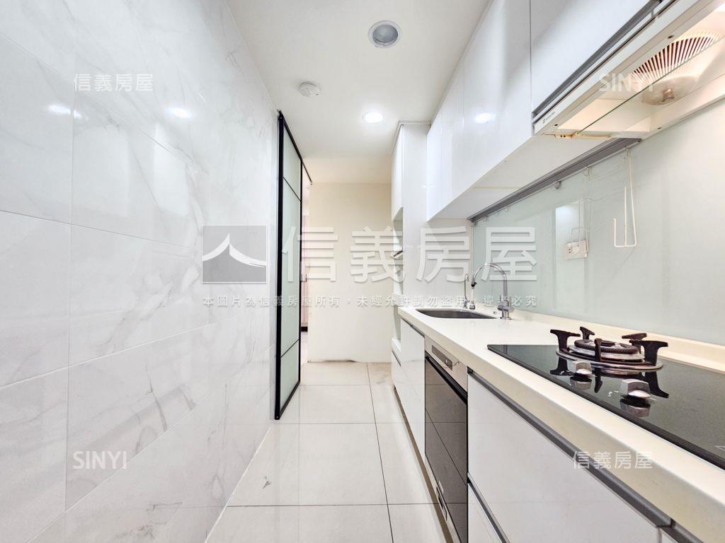 天匯ＮＯ２兩房車位釋出房屋室內格局與周邊環境