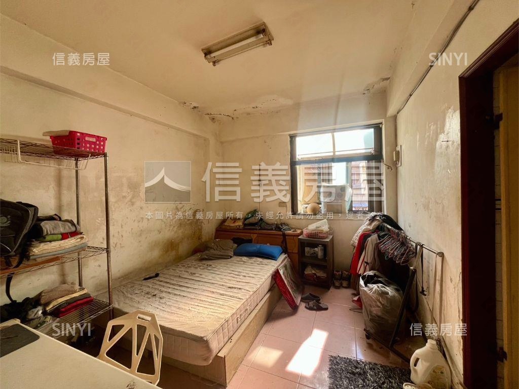 近一中健身公寓出租四套房房屋室內格局與周邊環境