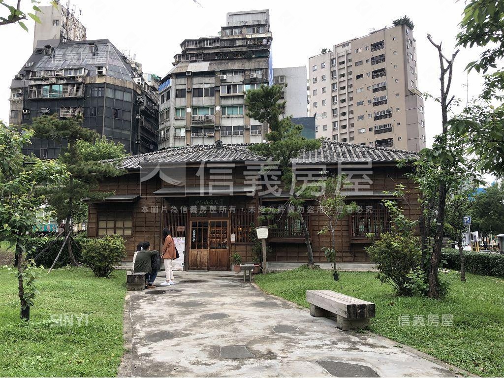 西門。密原宿。三樓有陽台房屋室內格局與周邊環境