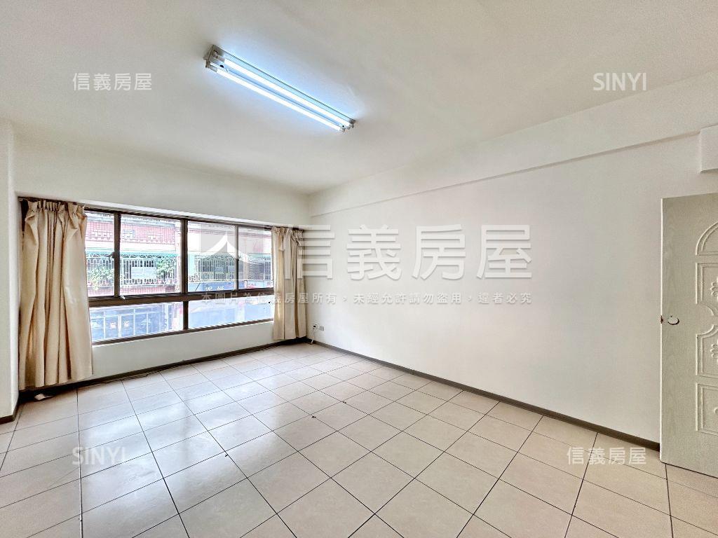 西區樓店！面寬約４．５米房屋室內格局與周邊環境