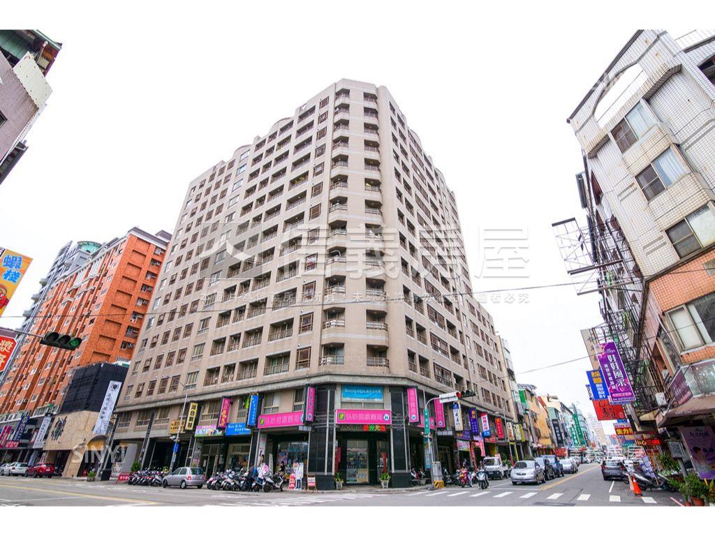 西區樓店！面寬約４．５米房屋室內格局與周邊環境