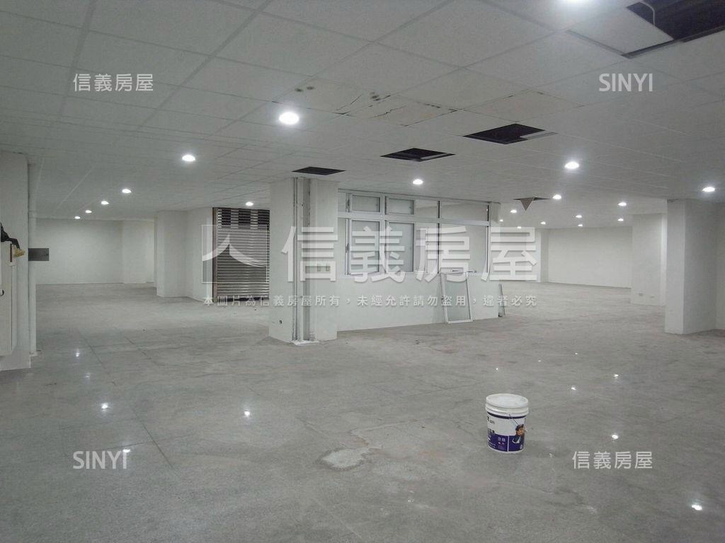 中美路二段Ｂ１大空間房屋室內格局與周邊環境