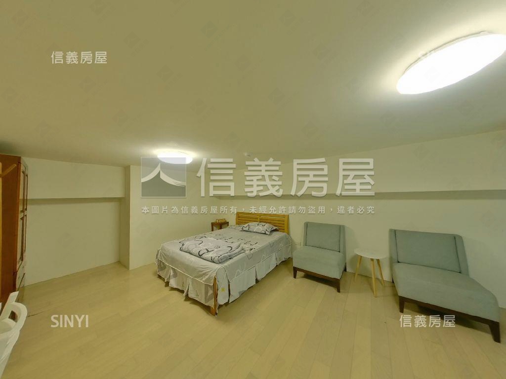 家樂福旁心鑽華堡房屋室內格局與周邊環境