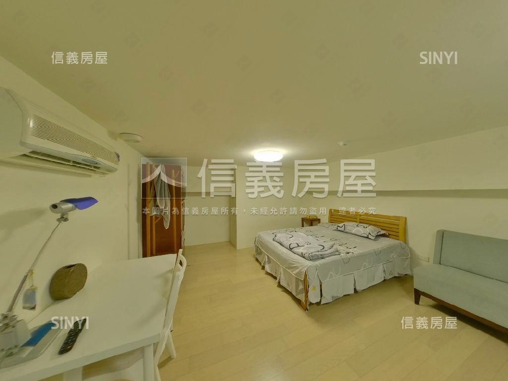 家樂福旁心鑽華堡房屋室內格局與周邊環境
