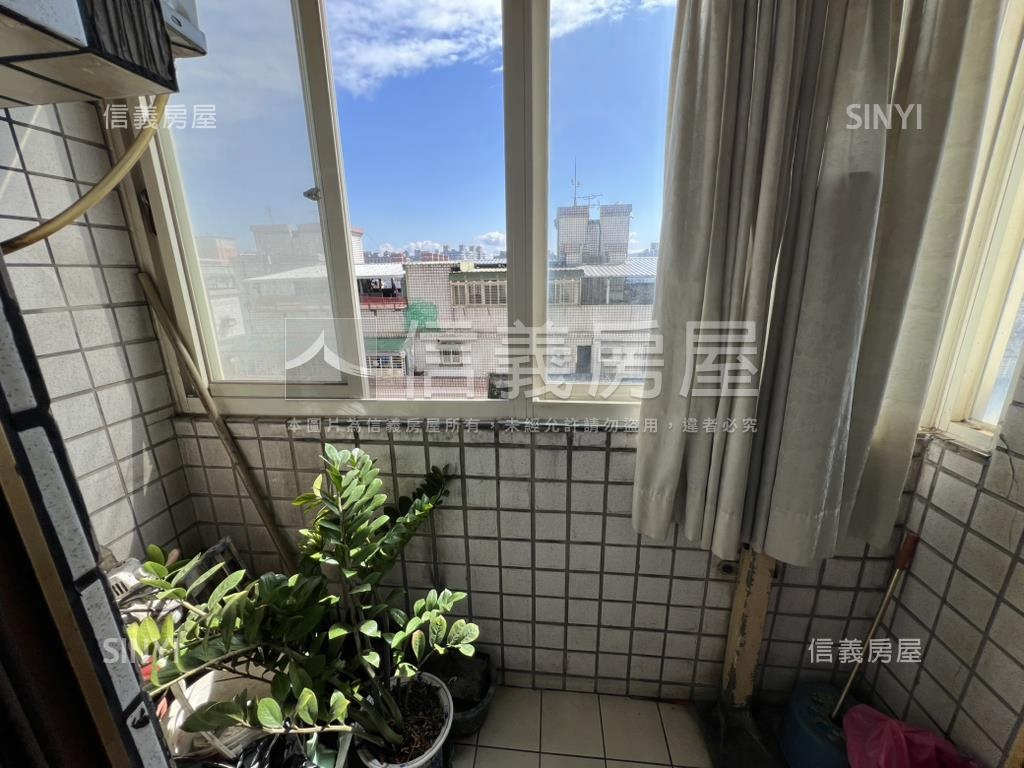 雅致台北大道美三房房屋室內格局與周邊環境
