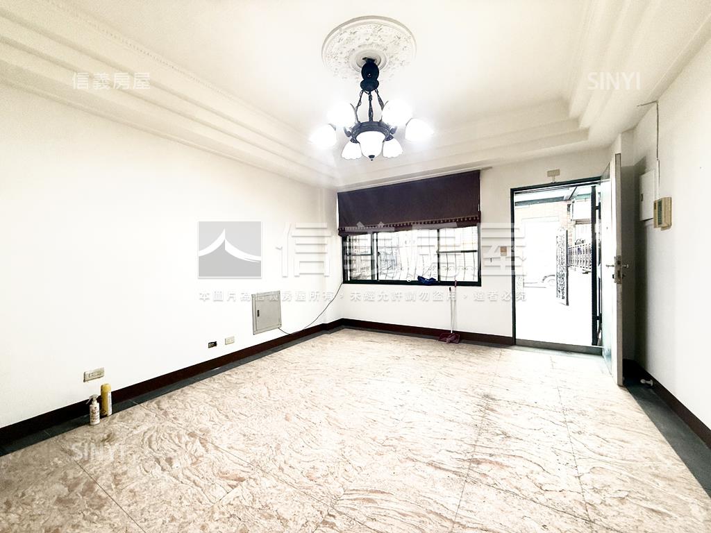 仁雄商圈經典車墅房屋室內格局與周邊環境