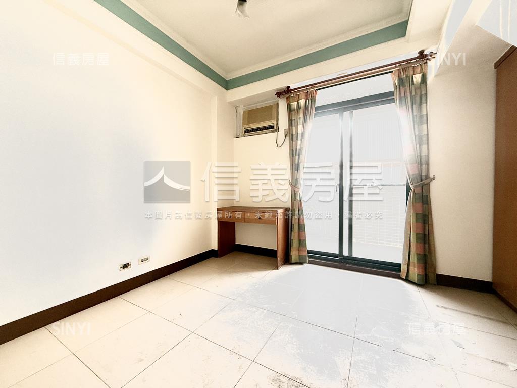 仁雄商圈經典車墅房屋室內格局與周邊環境