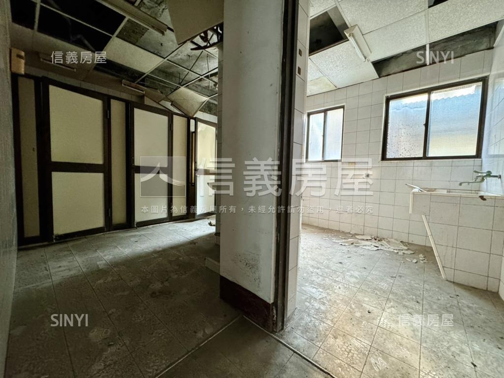 【鼓山哈瑪星】正路雙透店房屋室內格局與周邊環境