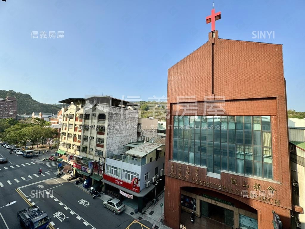 【鼓山哈瑪星】正路雙透店房屋室內格局與周邊環境