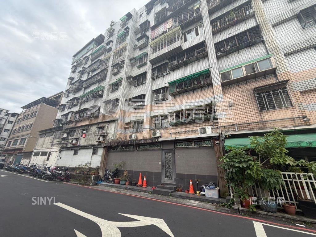 立德路維也納芳庭稀有１樓房屋室內格局與周邊環境