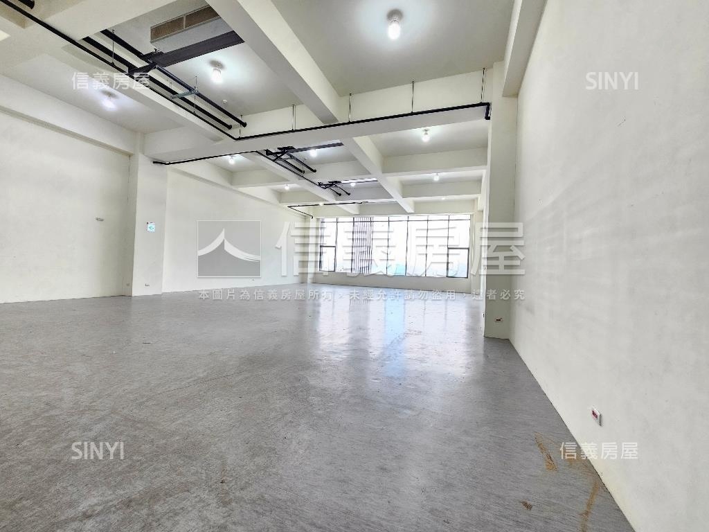 中壢東聯新世紀整層廠辦房屋室內格局與周邊環境