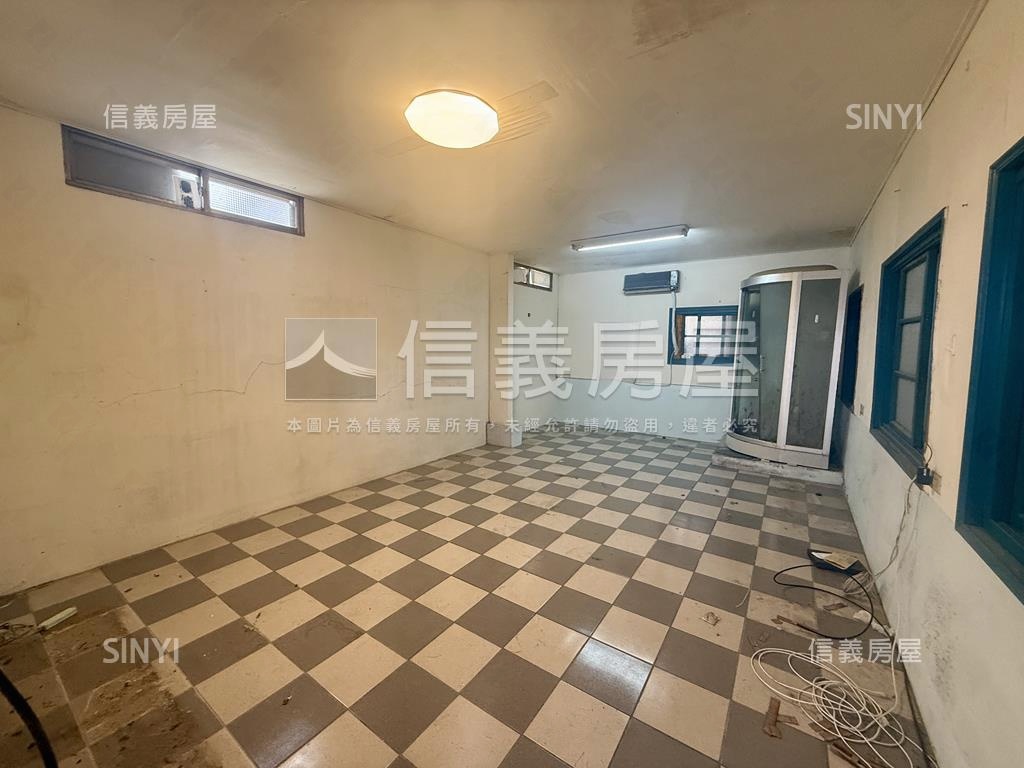 中正國中獨戶方正大空間房屋室內格局與周邊環境