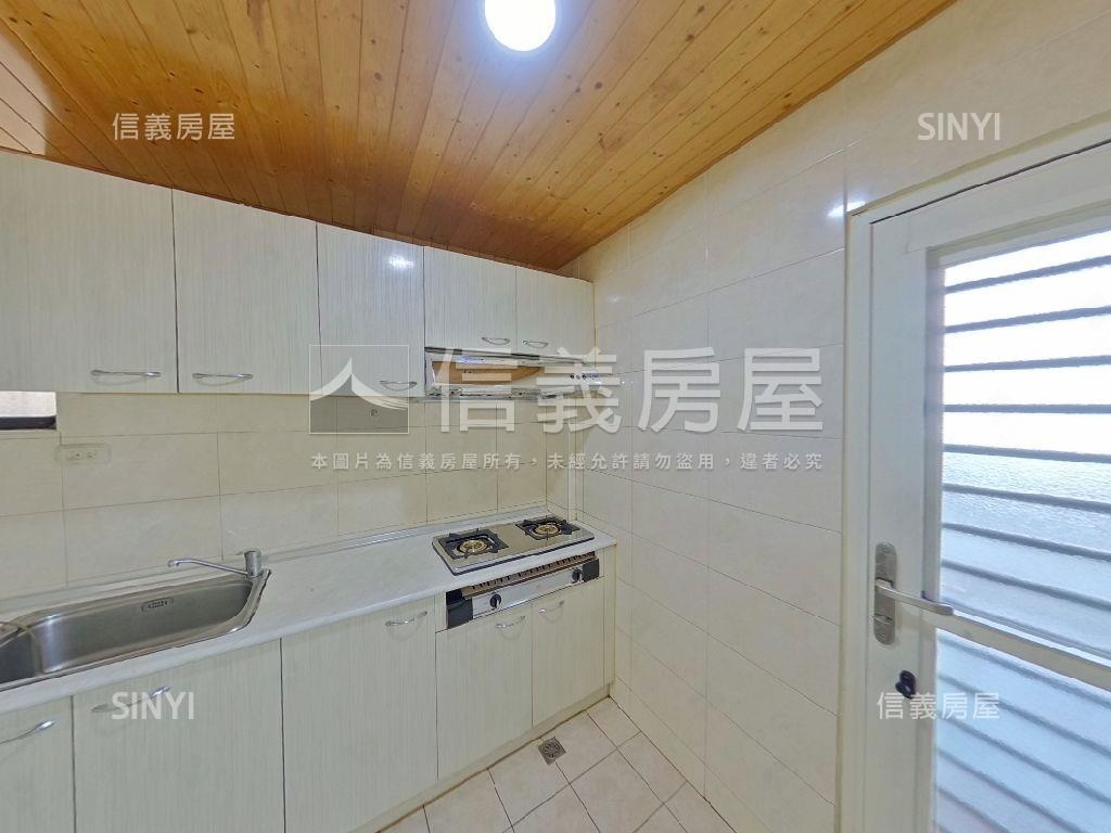 藝文中心２樓質感公寓房屋室內格局與周邊環境
