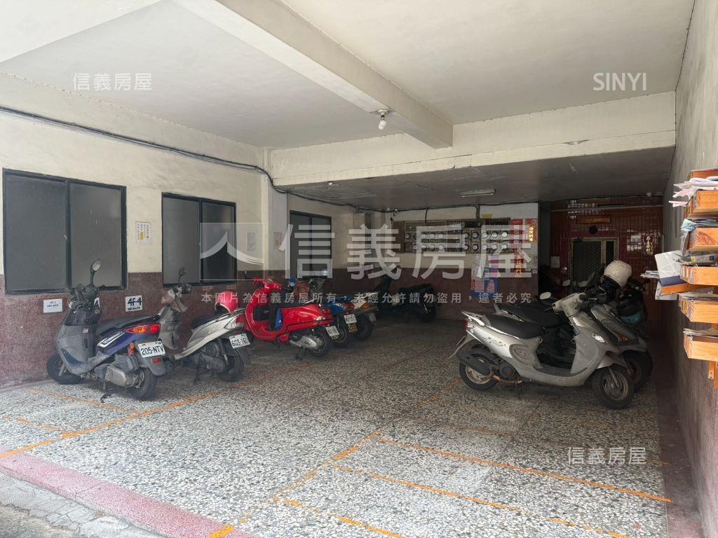 南區國光國小旁５樓公寓房屋室內格局與周邊環境