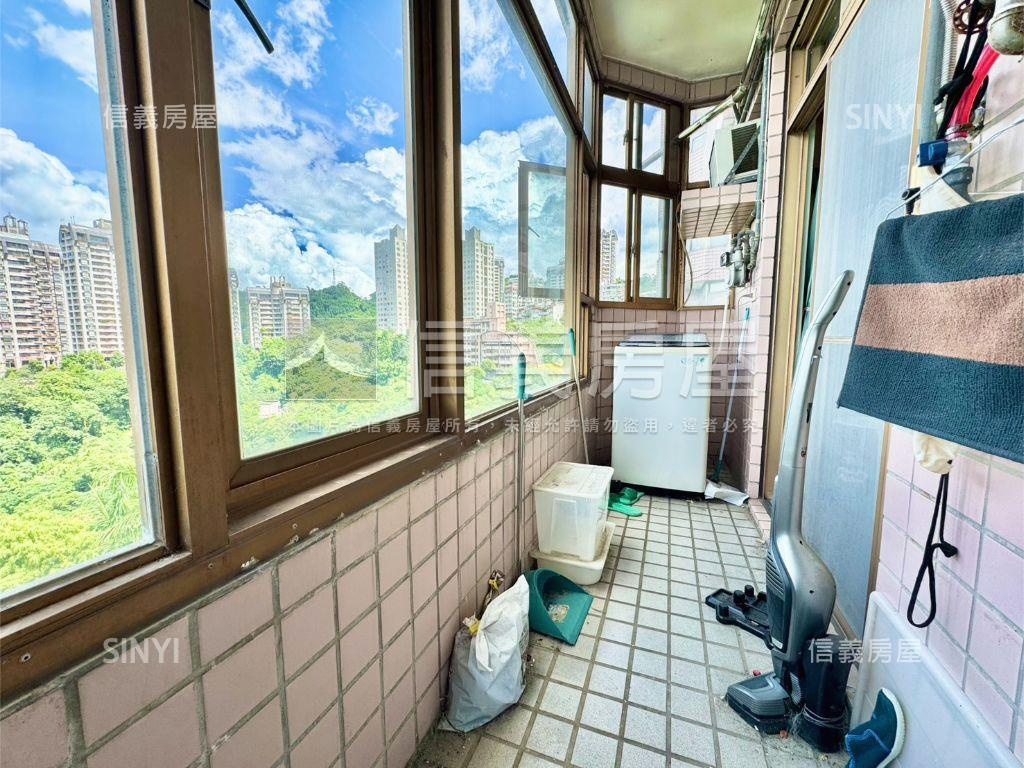 涵煙翠景觀大套房房屋室內格局與周邊環境