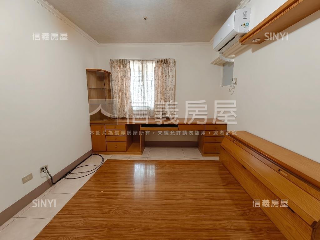 太普五甲第一四房雙平車房屋室內格局與周邊環境